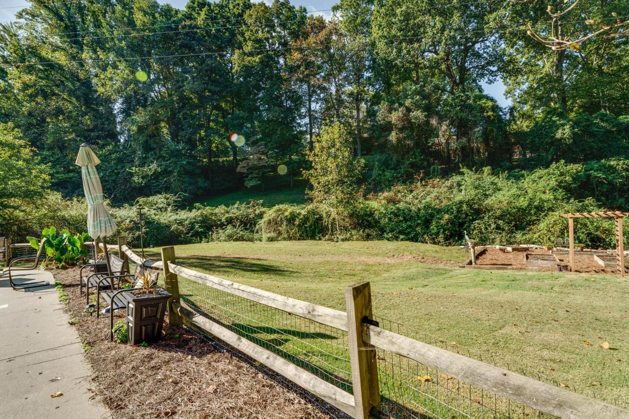 Pet-Friendly Hickory Vacation Rental With Fire Pit! Eksteriør billede
